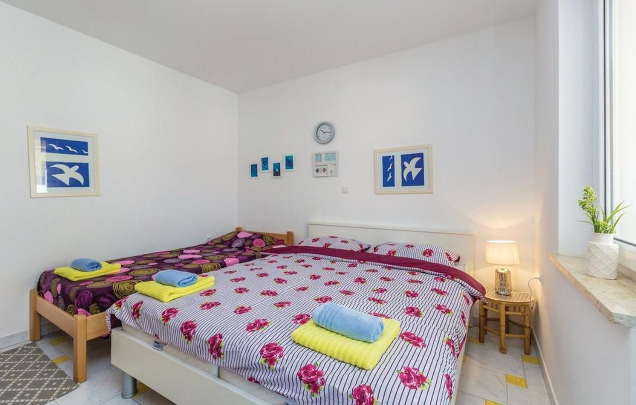 Apartment Sole Malinska Bagian luar foto